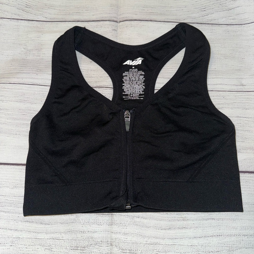 Women’s Avia Front Zip Sports Bra